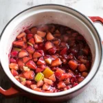 Strawberry Rhubarb Pie Filling (2 Ways: No-Cook and Easy 5 Minute Cooked Recipe)